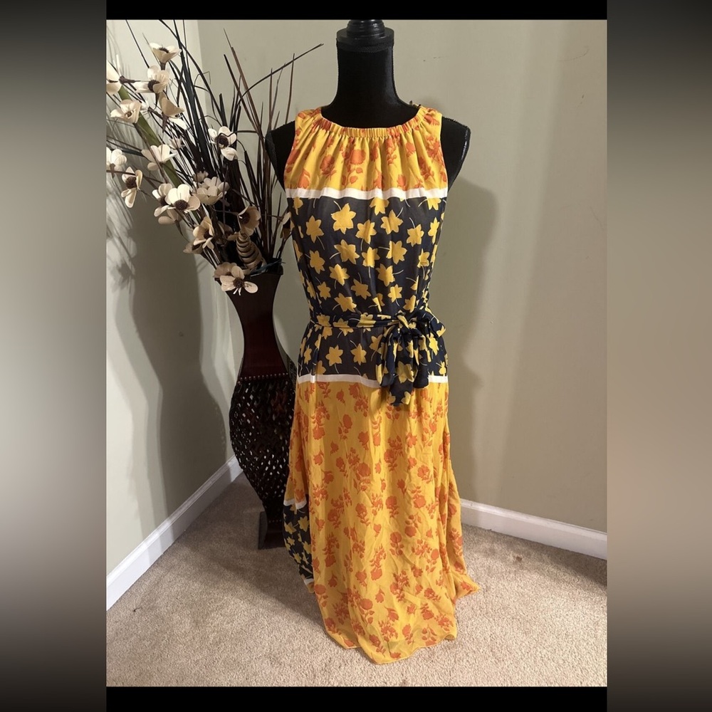 NWT Gibson & Latimer womens dress size S $124+ Tax